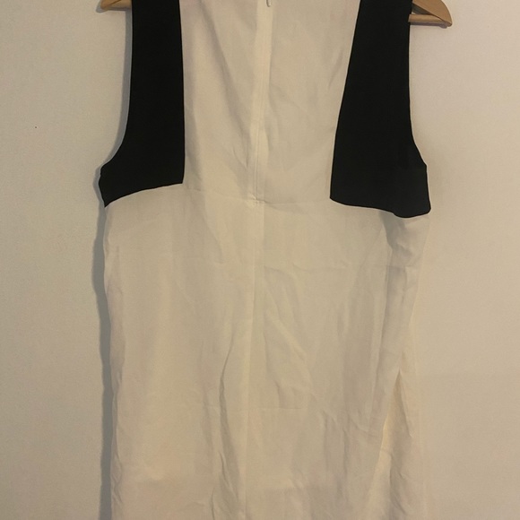 Forever21 White Blouse - Picture 2 of 5